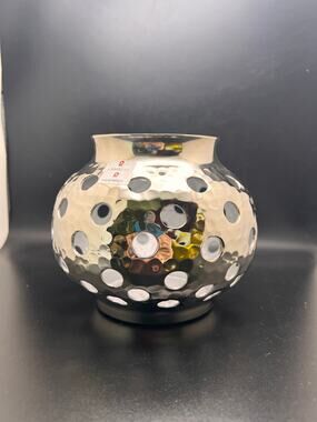 Lambert "Destello" silver hand-hammered metal hurricane lantern candle holder